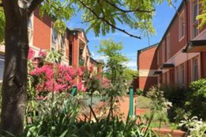 Property Grounds 33 of 38