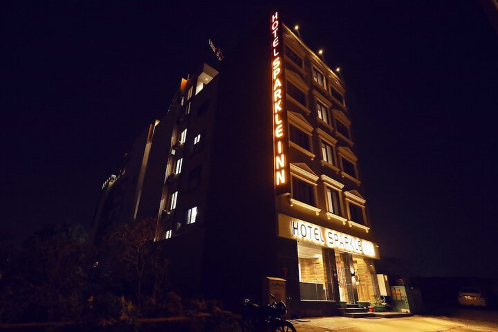 Hotel 31 of 34