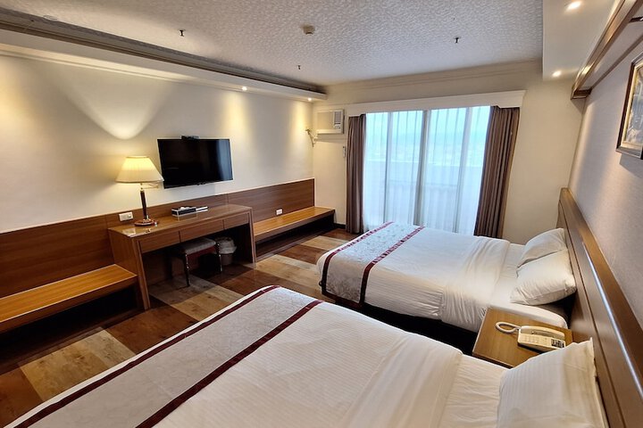 Room 19 of 60