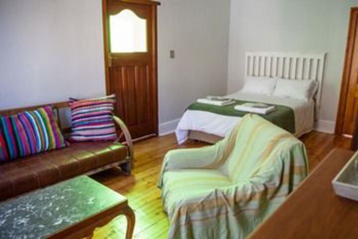 Room 21 of 37