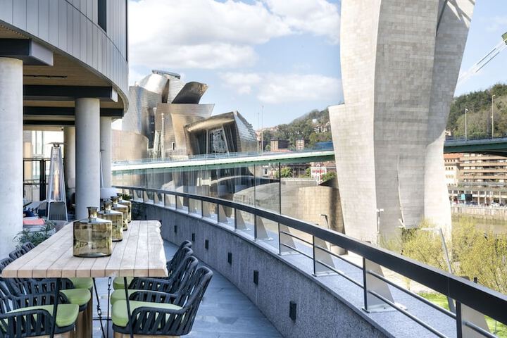 Exterior of Hotel Vincci Consulado De Bilbao