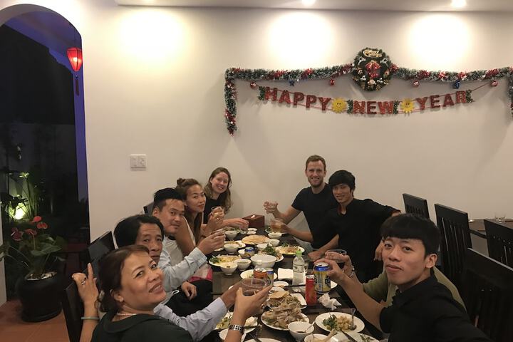 Dining 46 of 57