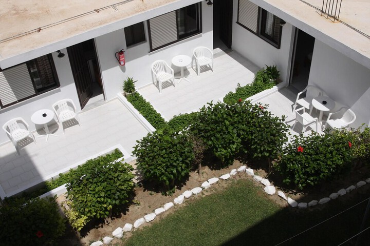 Terrace/Patio 16 of 42
