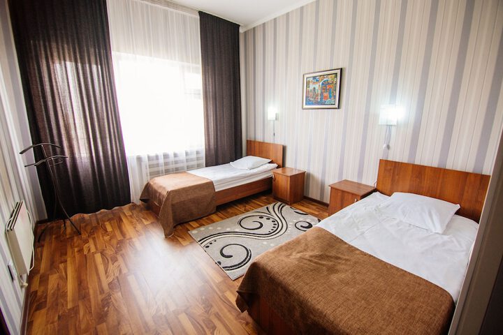 Room 19 of 40