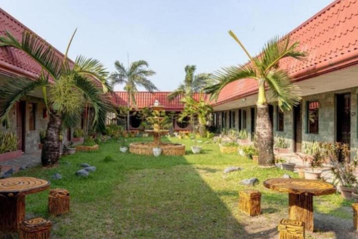Check Inn Bacolod by RedDoorz