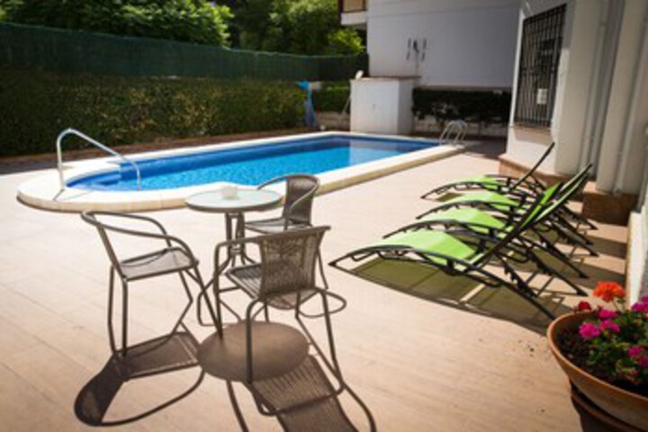 General 2 of 157