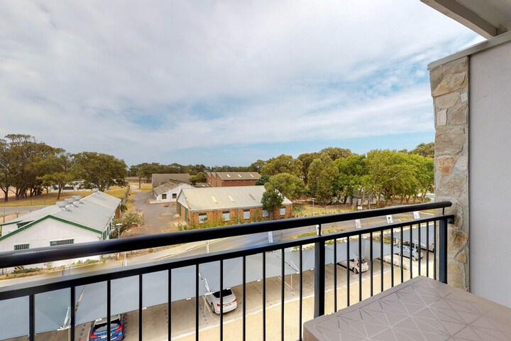 Terrace/Patio 9 of 27