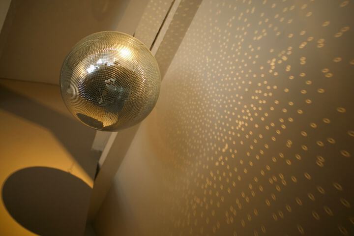 Room 50 of 61