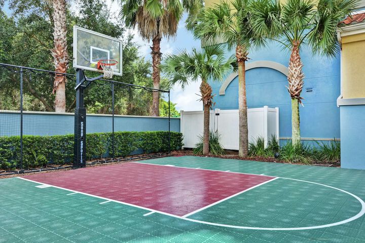 Sport court