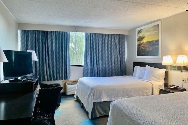 Room 5 of 27