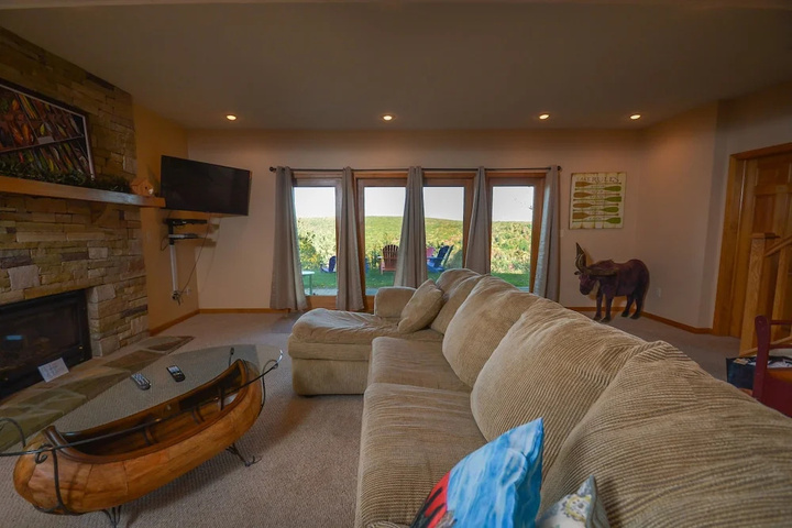 Room 2 of 26