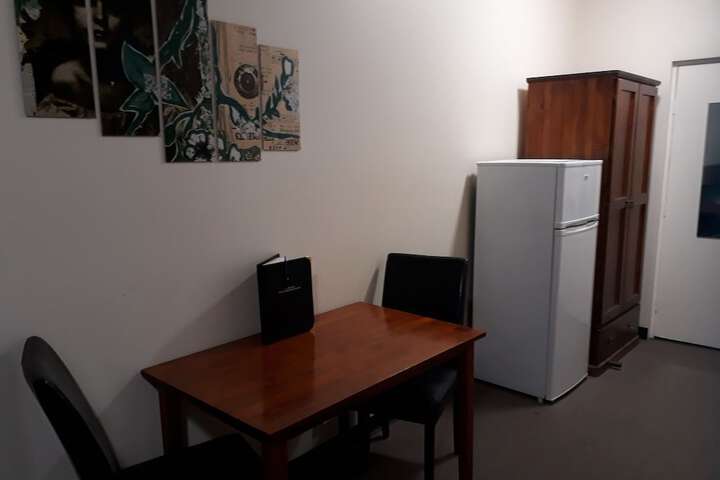 Room 43 of 62