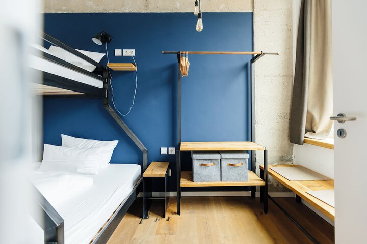 Room 14 of 52
