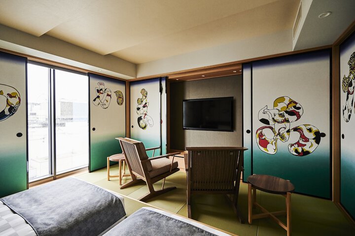 Room 25 of 90