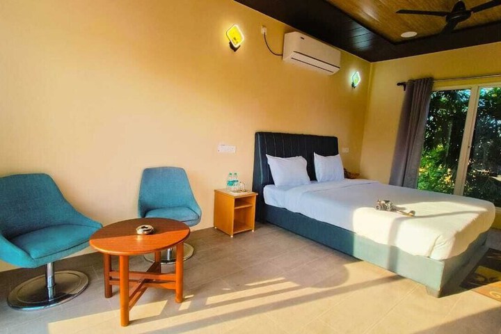 Room 7 of 20