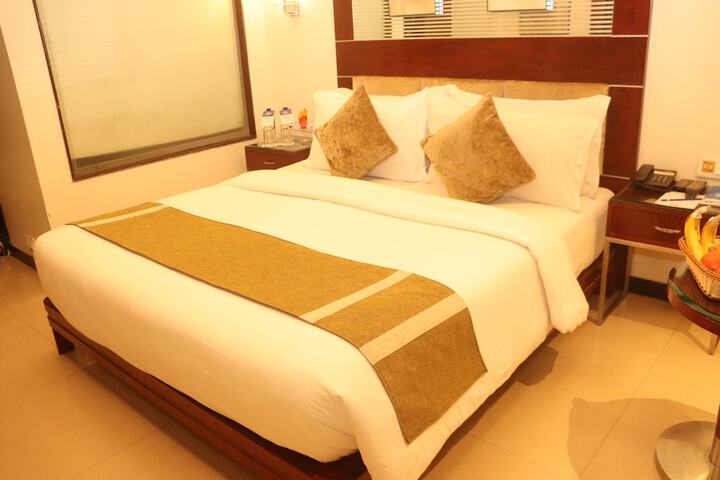 Room 7 of 54