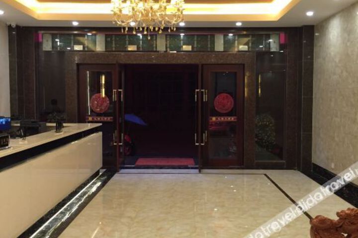 Hotel Interior 15 of 17