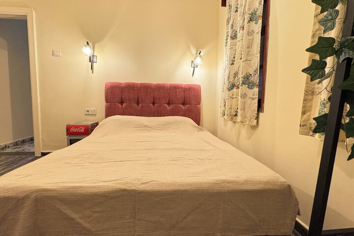 Room 5 of 23