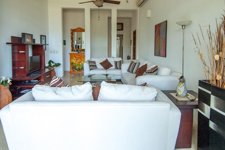 Room 2 of 23