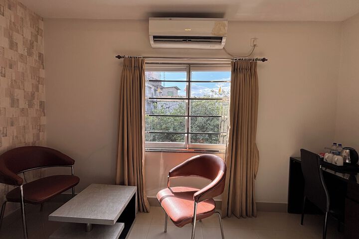 Room 18 of 32