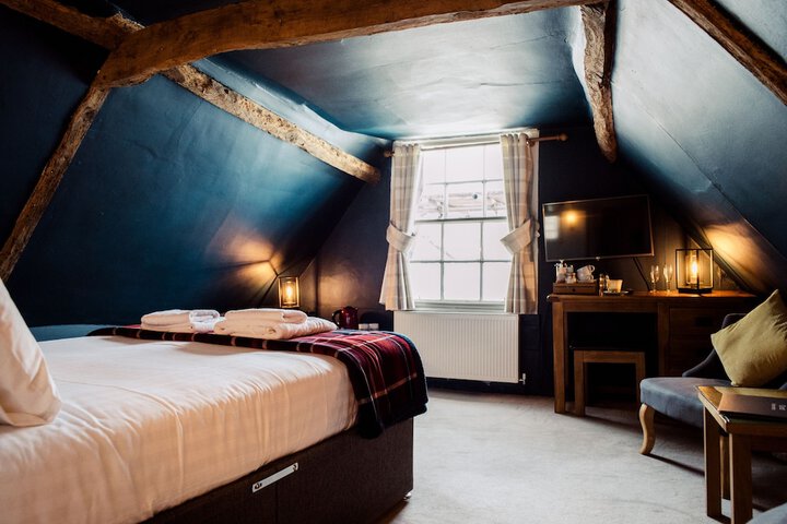 Room 15 of 86