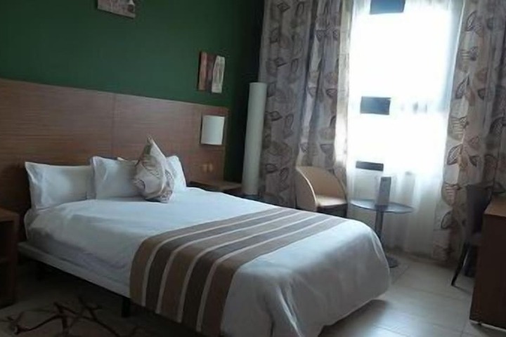 Room 13 of 55