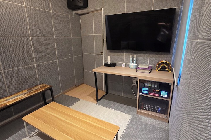 Room 50 of 59
