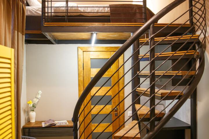 Room 5 of 29