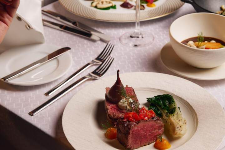 Dining 148 of 208