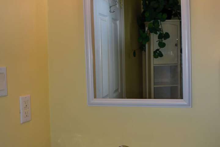 Room 32 of 50