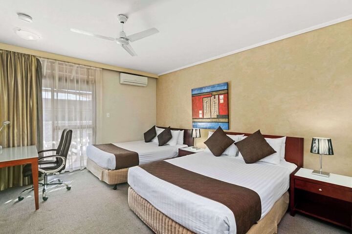 Room 42 of 65