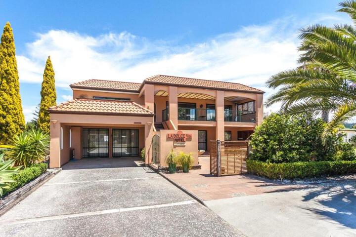 La Dolce Vita Whangamata