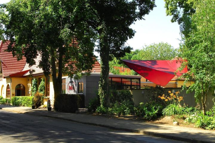Hotel 59 of 60