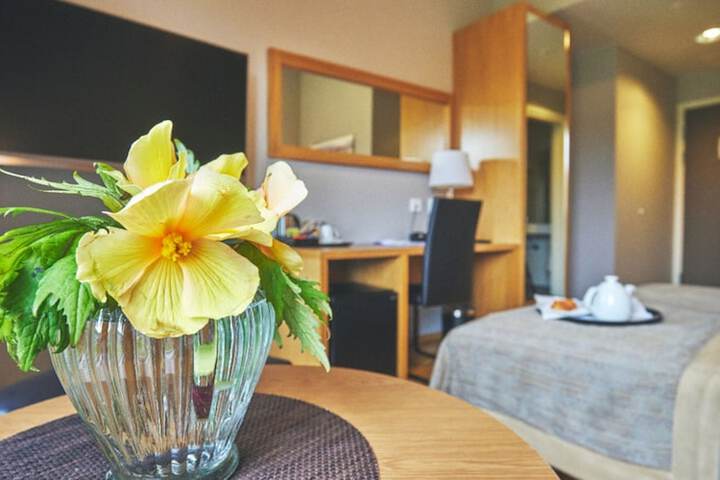 Room 17 of 85