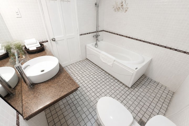 Bath Interior