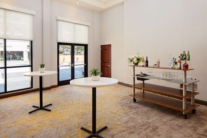 Meeting facility