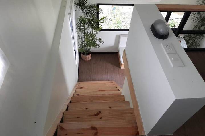 Room 5 of 15