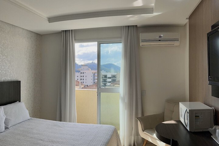 Room 26 of 87