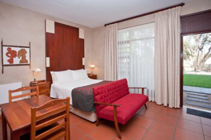 Room 13 of 150