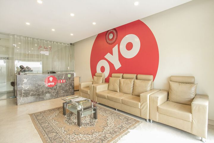 OYO 24093 KP SUITS