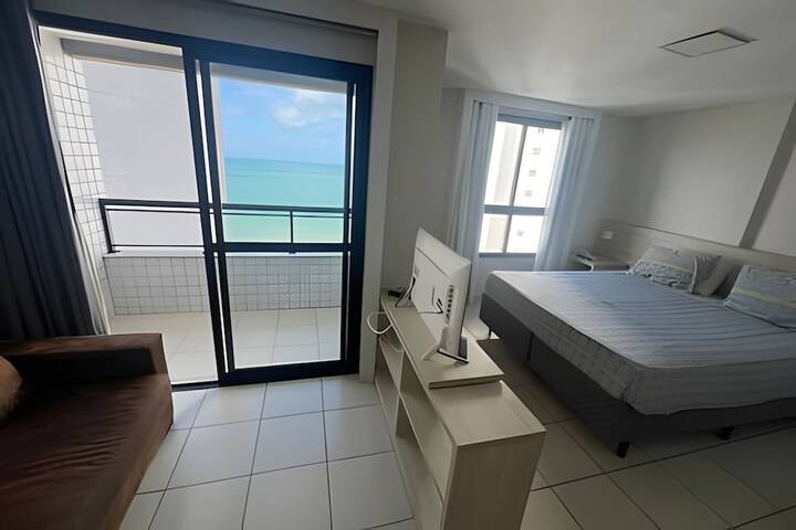 Room 6 of 137