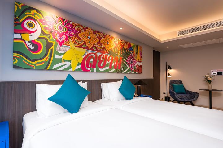 Room 48 of 190