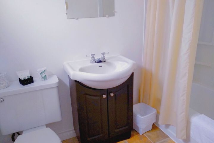 Room 35 of 54