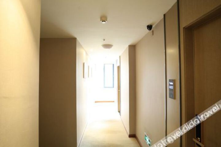 Hotel Interior 8 of 17