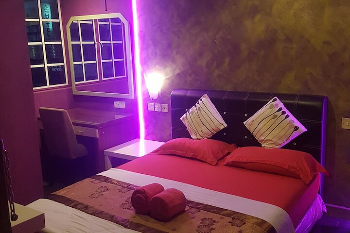 Room 20 of 37