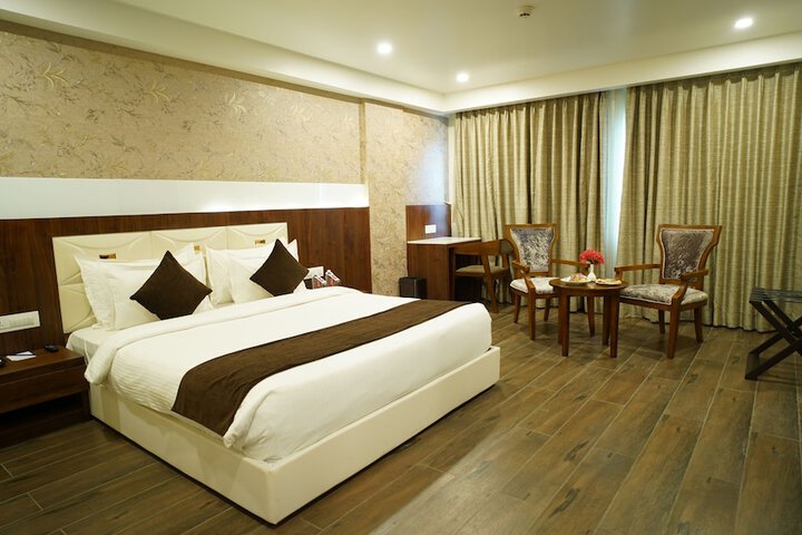Room 20 of 49