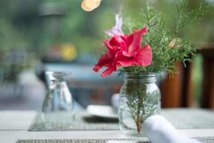 Dining 73 of 128