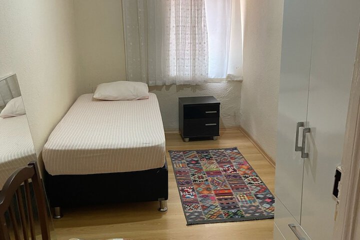 Room 46 of 263