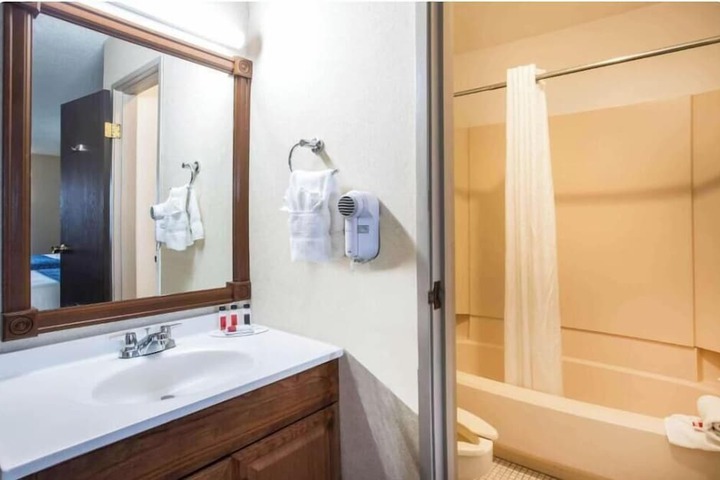 Clean Restrooms