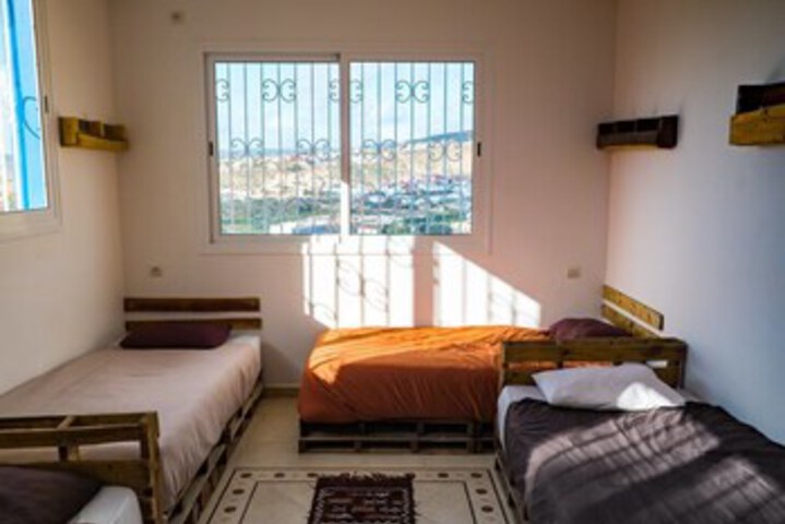Room 21 of 36